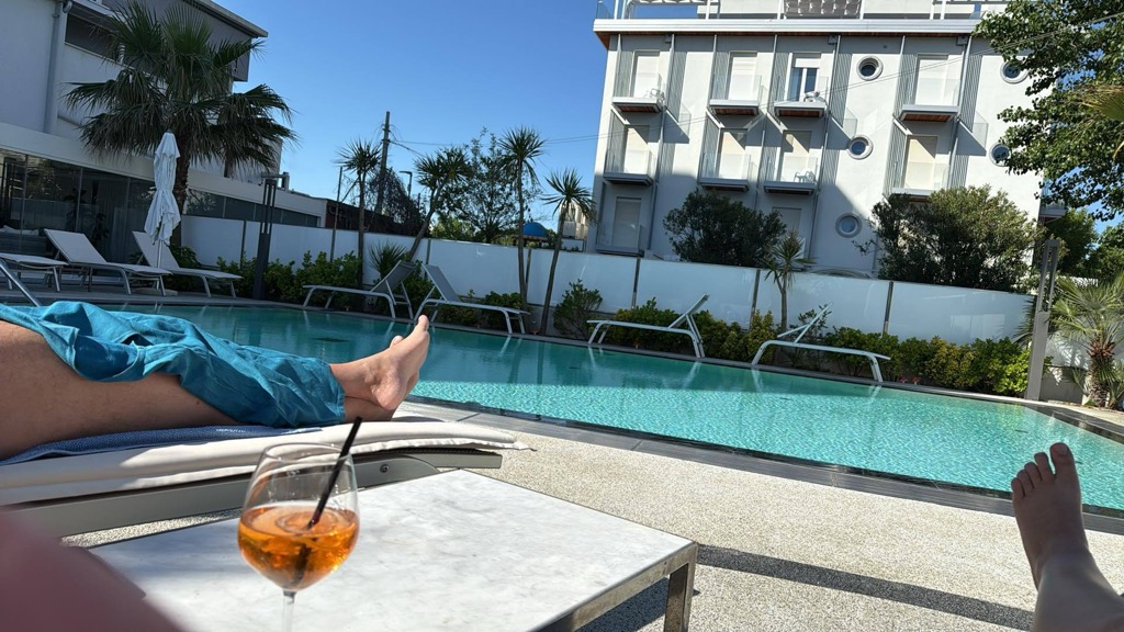 pool